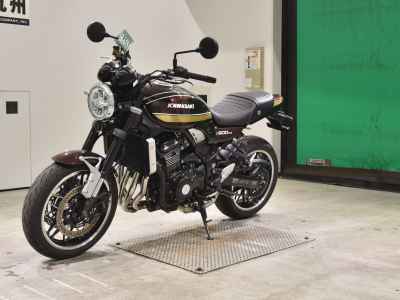 Kawasaki Z900RS 2025