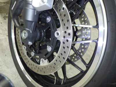 Kawasaki Z900RS 2025