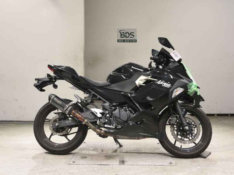 Kawasaki Ninja 400 2024