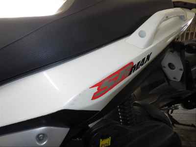 Aprilia SR Max 300 2012