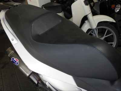 Aprilia SR Max 300 2012