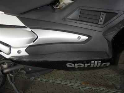 Aprilia SR Max 300 2012