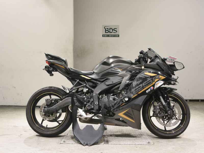 Kawasaki Ninja ZX-25R 2022