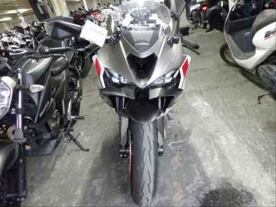 Kawasaki Ninja ZX-6R 2025