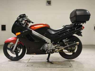 Kawasaki ZZR250 2006