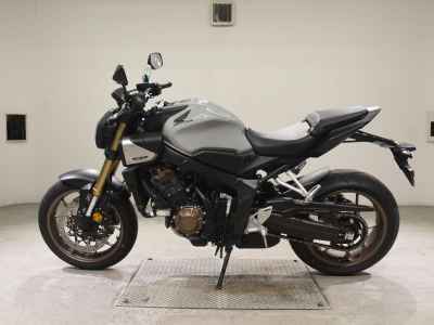 Honda CB650R E-Clutch 2024