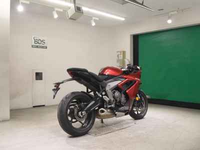 Triumph Daytona 660 2024