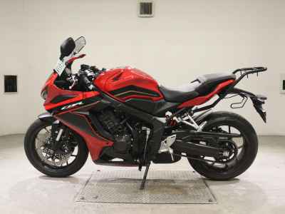Honda CBR650R 2023