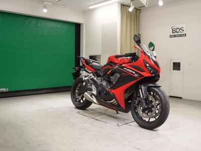 Honda CBR650R 2023