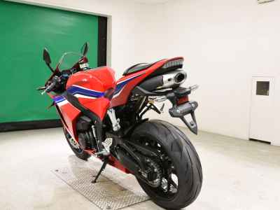 Honda CBR600RR 2021