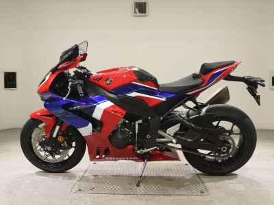 Honda CBR1000RR 2021