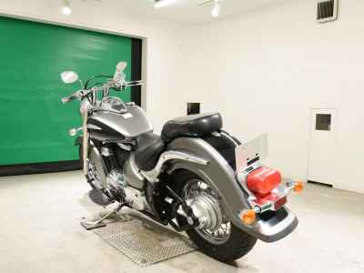Suzuki Intruder 400 Classic 2005