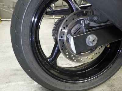 Suzuki GSR750 2014
