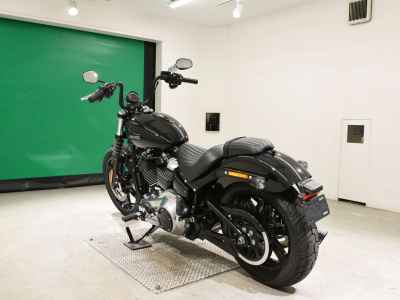 Harley-Davidson Street Bob FXBB1750 2025