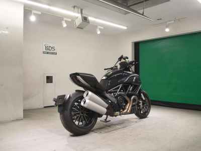 Ducati Diavel 2013