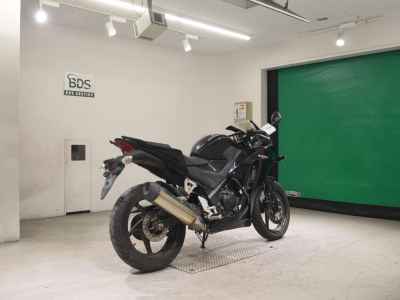 Honda CBR250R 2015