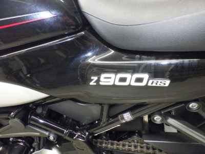 Kawasaki Z900RS 2023