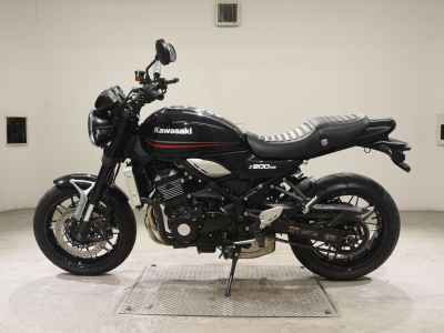 Kawasaki Z900RS 2023