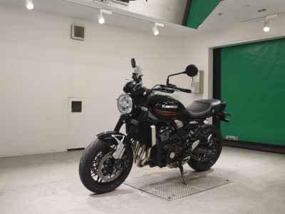 Kawasaki Z900RS 2023