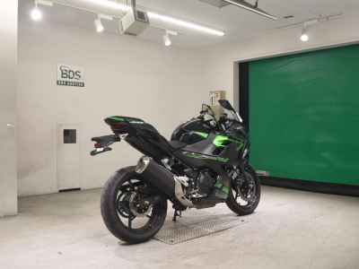 Kawasaki Ninja 400 2023