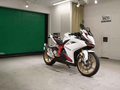 Honda CBR250RR 2020