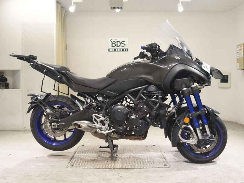Yamaha Niken 2019