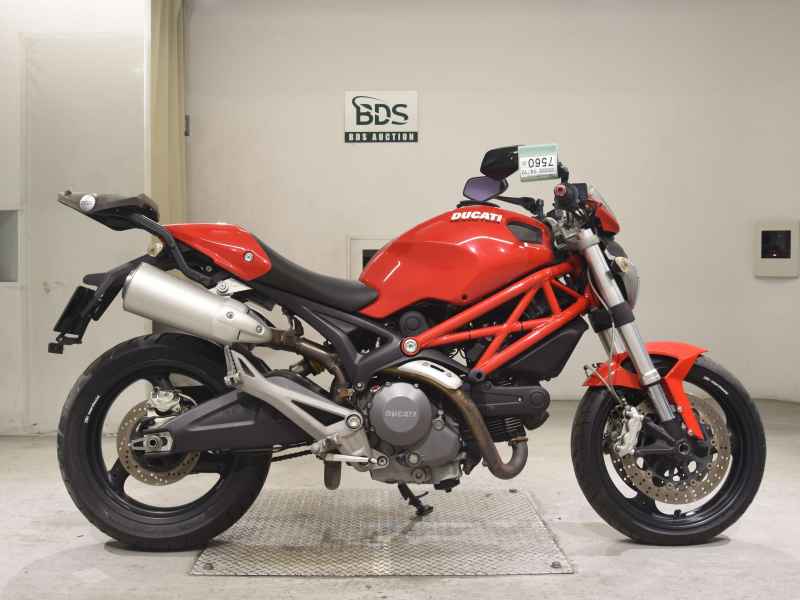 Ducati Monster 696 2009