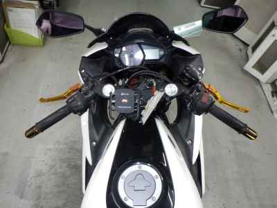 Yamaha YZF-R25 2016