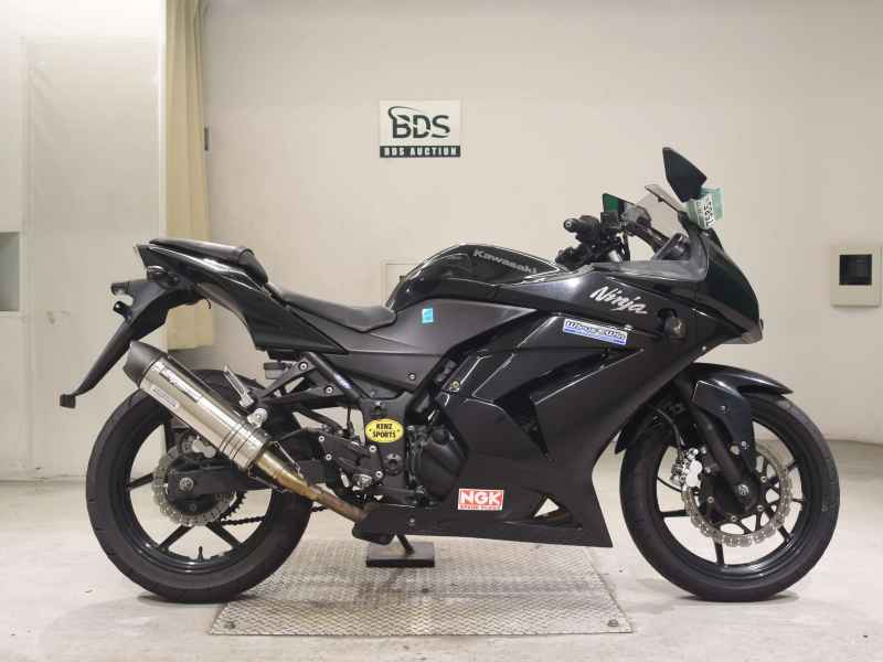 Kawasaki Ninja 250R 2012