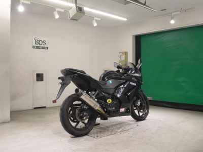 Kawasaki Ninja 250R 2012