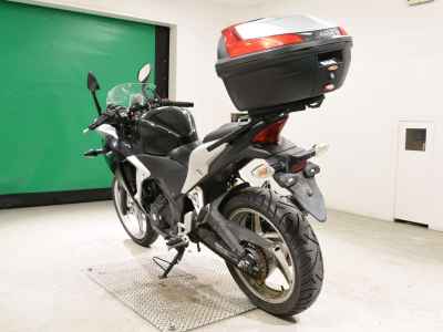 Honda CBR250R 2011