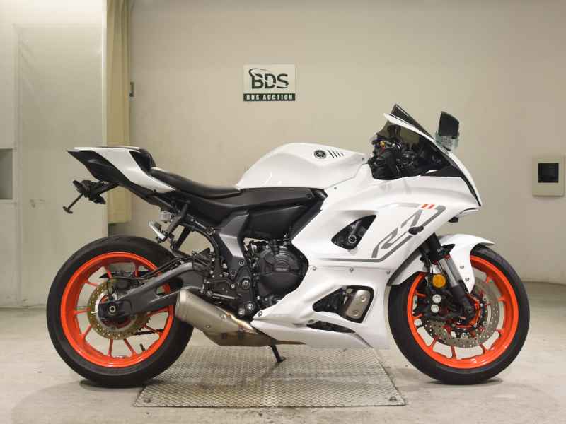 Yamaha YZF-R7 2023