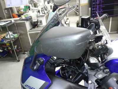Yamaha YZF-R25 2015