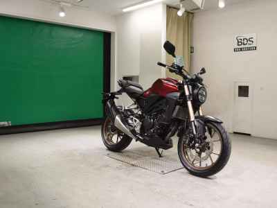Honda CB250R 2019