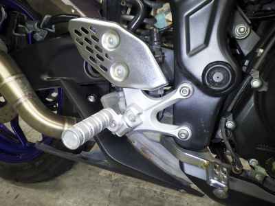 Yamaha YZF-R25 2015