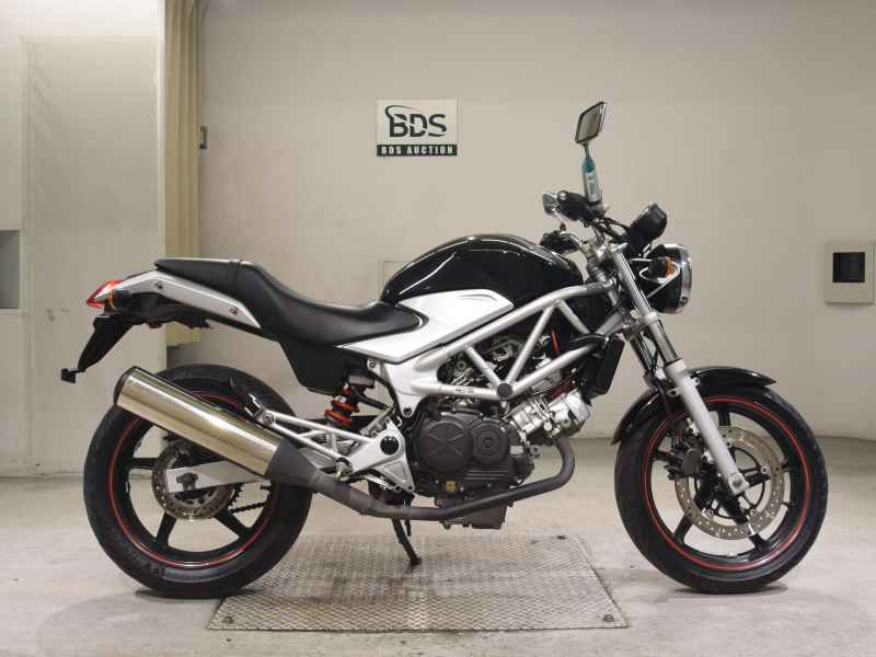 Honda VTR250 2009