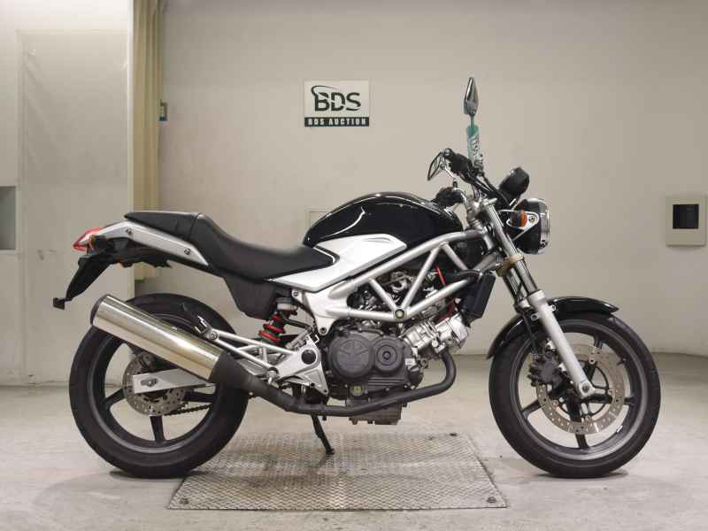 Honda VTR250 2009