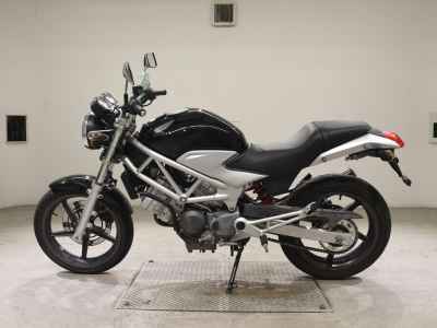 Honda VTR250 2009