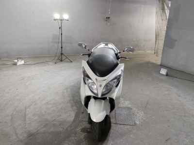 Suzuki Skywave 250S