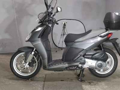 Aprilia Sportcity 250