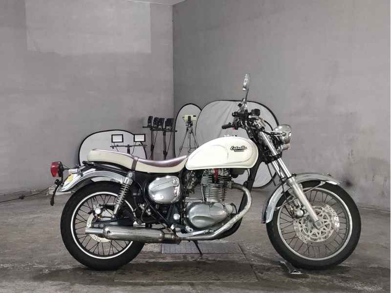 Kawasaki Estrella 2005