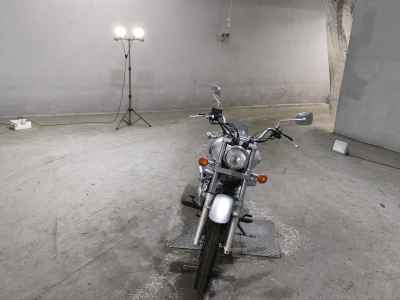 Suzuki Intruder 250LC