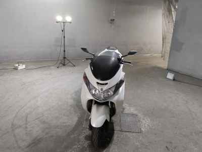 Suzuki Skywave 250