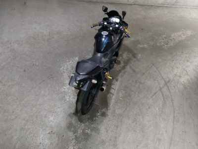Yamaha YZF-R25 2016