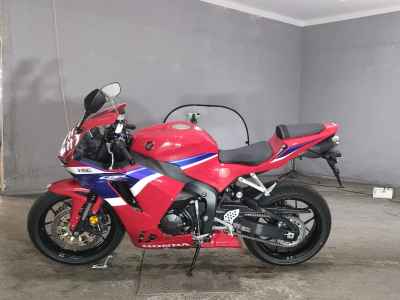 Honda CBR600RR 2024