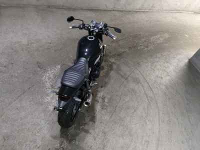 Kawasaki Z900RS 2024