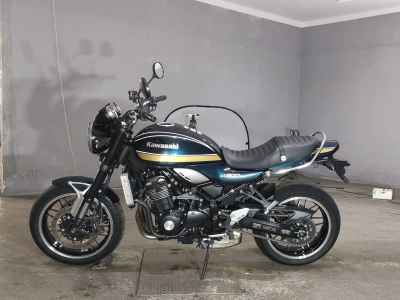 Kawasaki Z900RS 2022
