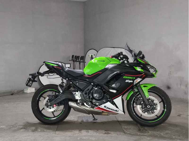Kawasaki Ninja 650 2021
