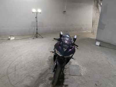 Yamaha YZF-R25 2015