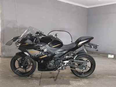 Kawasaki Ninja 400 2021